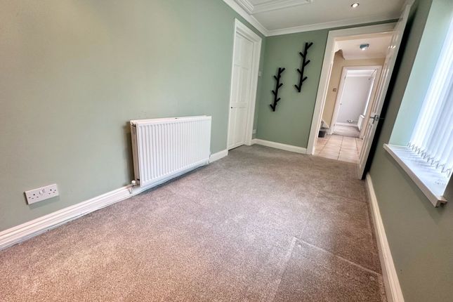 End terrace house for sale in Caernarvon Crescent, Llanyravon, Cwmbran