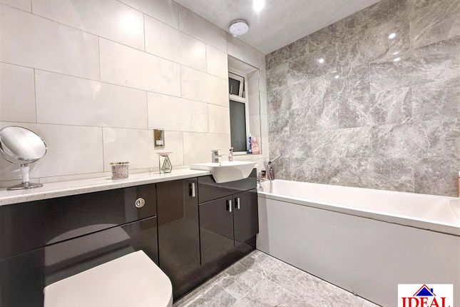 10, Station Road, Arksey, Doncaster photo 3