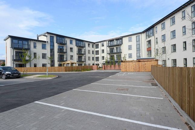 Thumbnail Flat for sale in Cable Drive, Helsby