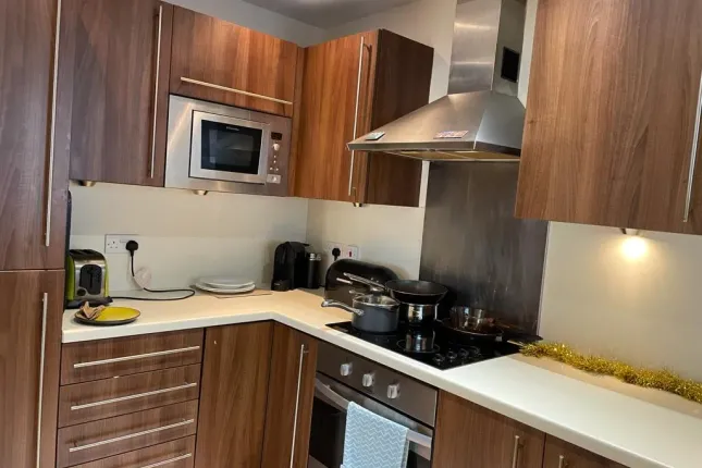 Apartment 5, 250 Lynfield Court, Robin Hood Lane, Birmingham photo 4