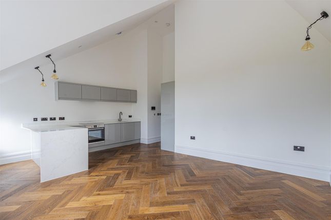 8 Kestral Mews, 104-108 Cathedral Road, Cardiff photo 4