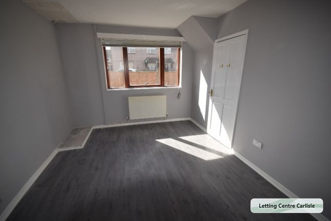27 Warnell Drive, Harraby, CARLISLE photo 5