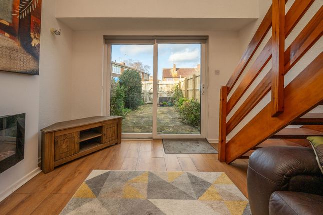 11 Smiths Way, Alcester photo 3