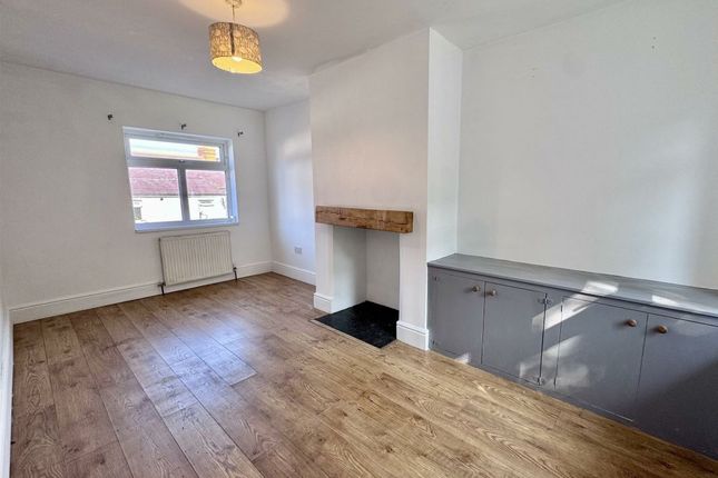49, Dundonald Road, Colwyn Bay photo 4