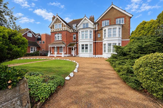 3 Bedroom Flat
