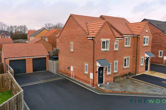 15 Almond Avenue, Chesterfield photo 4