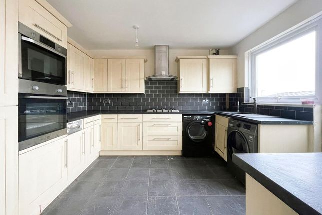 End terrace house for sale in Shanklin Close, Chatham