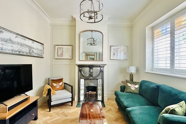 6, Trenchard Street, London photo 2