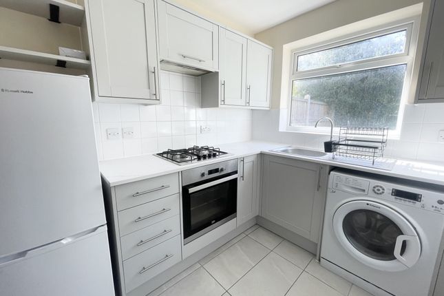 127, High Street, Epping photo 2