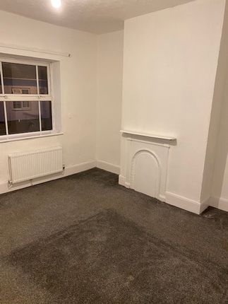 2, Gipsy Lane, Willenhall photo 2