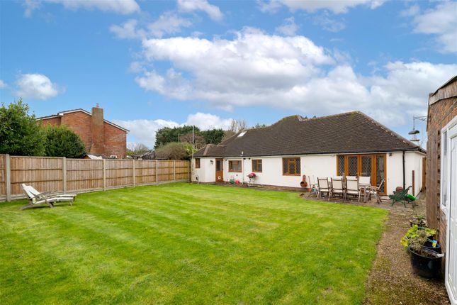 Detached bungalow for sale in Weatherhill Road, Smallfield, Horley