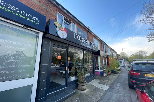 Thumbnail Restaurant/cafe for sale in Pizza Takeaway, Forest Pizza, 171 Lyndhurst Road, Southampton