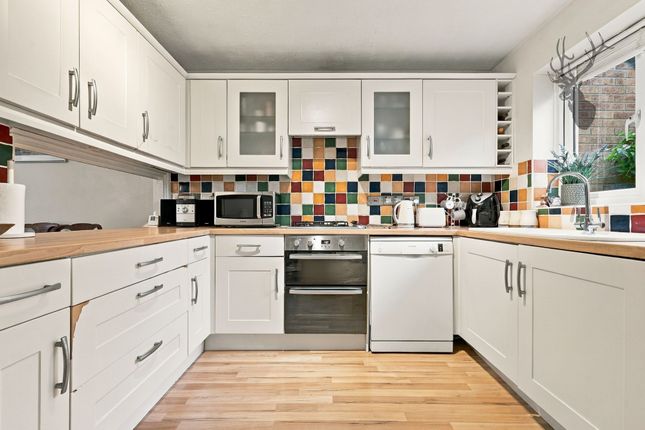 35 Slade End, Epping photo 4