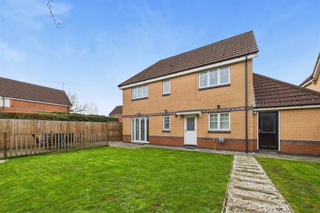 26, Lowerdale, Elloughton photo 3