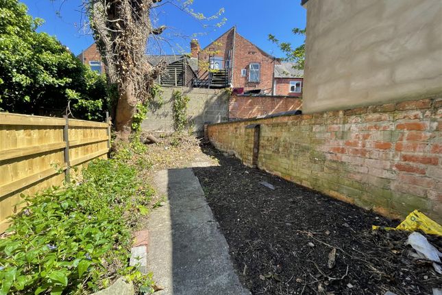 20, Edward Road, Leicester photo 4