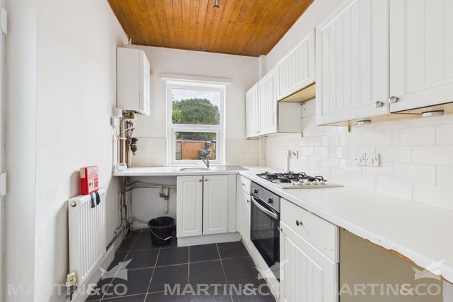 30, Gladstone Road, Doncaster photo 2