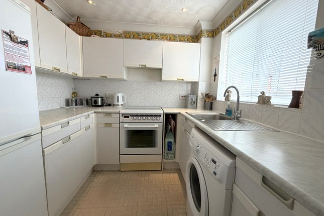 135, Elgar Drive, Shefford photo 2