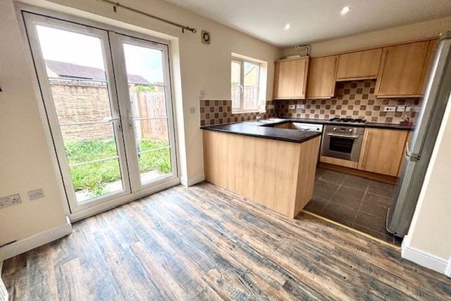 58, Buzzard Road, Calne photo 2