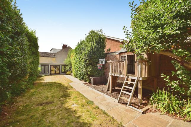 22, St. Lukes Road, Maidstone photo 4