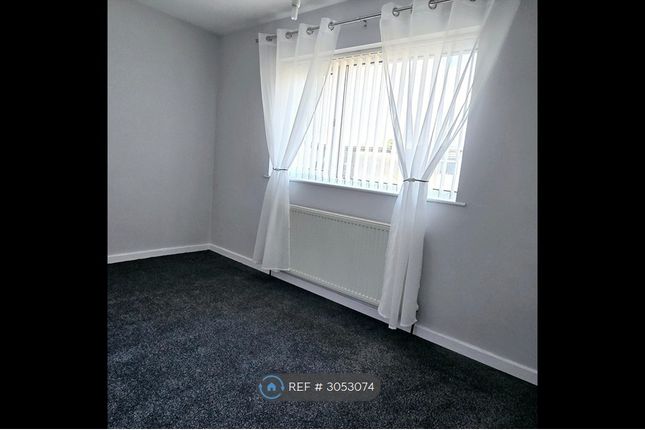 York Road, Dunscroft, Doncaster photo 2