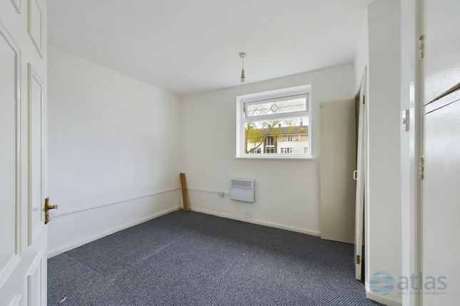 Flat for sale in Ivy Avenue, Cressington