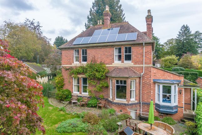 Thumbnail Detached house for sale in Clarence Road, Malvern