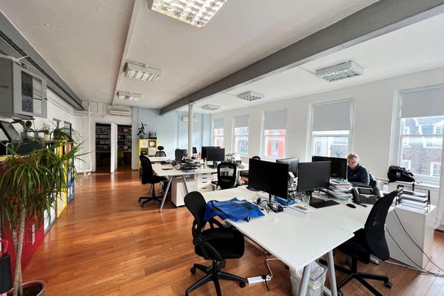 Office to let in Arlington Road, London