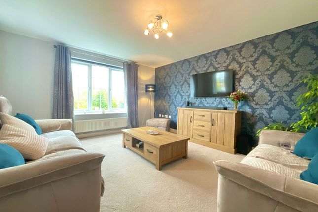 8 William Stockton Close, Crewe photo 2
