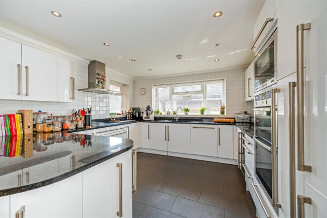 Barn Cottage, Barn Walk, Chichester photo 3