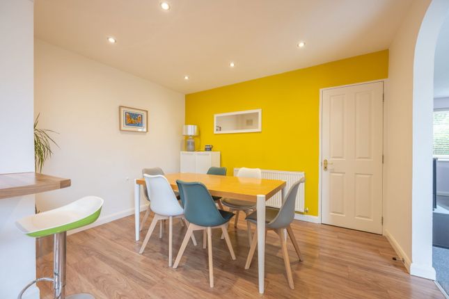 18, Fair Isle Close, Fareham photo 4