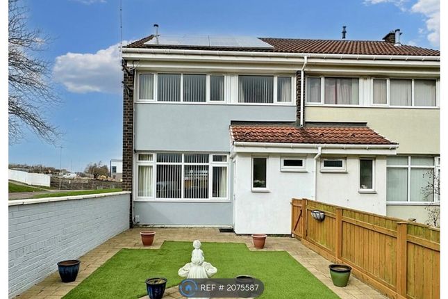 End terrace house to rent in Torquay Parade, Hebburn