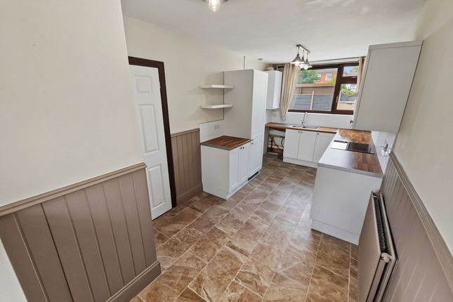 62 Hampden Road, Manchester photo 3