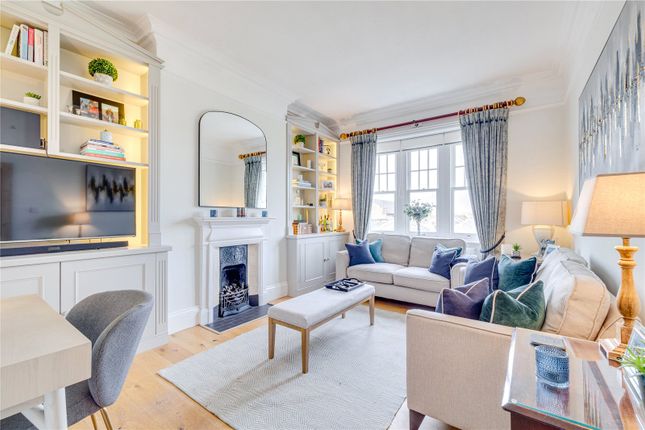 Thumbnail Flat for sale in Kings Court Mansions, Parsons Green