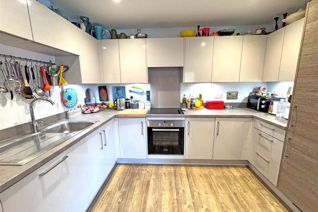 Flat 12, 121-123, Davigdor Road, Hove photo 2
