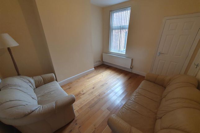 Terraced house to rent in Kingsland Avenue, Chapelfields, Coventry