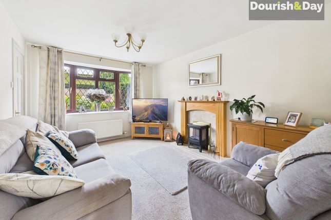 46 Blakemere Close, Whitchurch photo 3