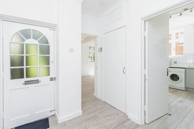 Flat for sale in Heath Lane, Woburn Sands, Milton Keynes