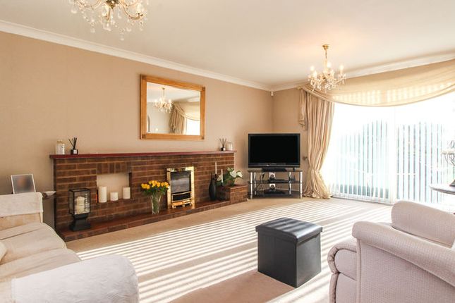 2, Russell Way, Bedford photo 2