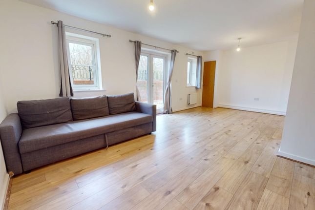 15, Ryeland Way, Ashford photo 5