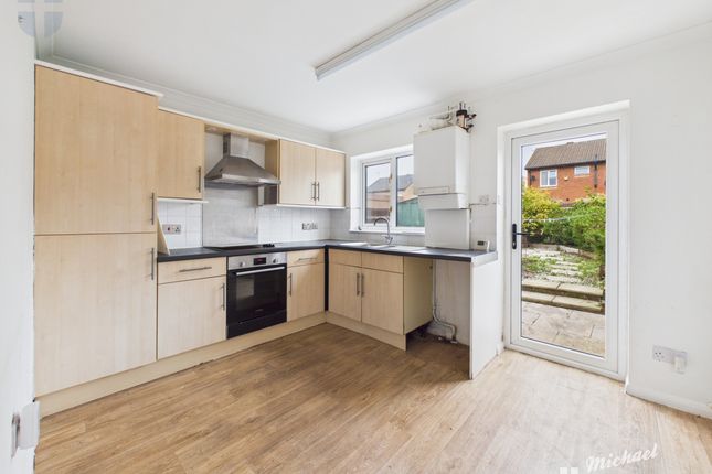 91 Anton Way, Aylesbury photo 3