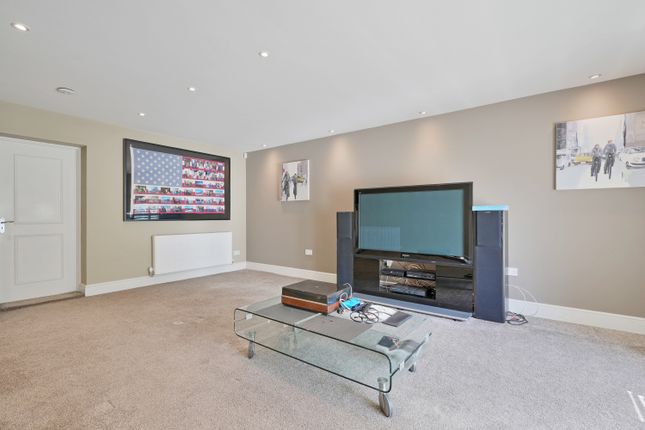 Annexe Lounge