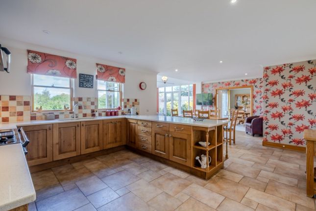 Ingleby House, 7 Appleacres, Old Catton photo 3