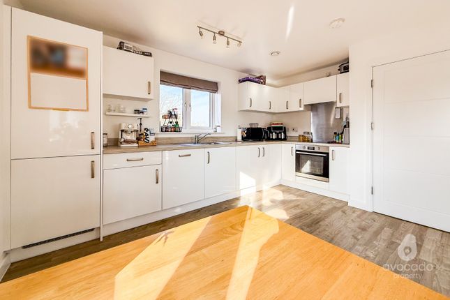 Boyne House, 56 Quiller Avenue, Arborfield Green RG2, 2 bedroom flat ...