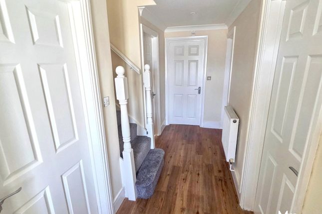 83, Fairfield Road, Bridgend photo 3