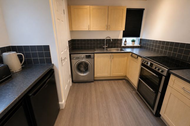 9 Downlands Court, Browning Road, Luton photo 4