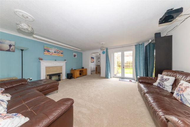 12, Whittingham Close, Bedfordshire photo 4