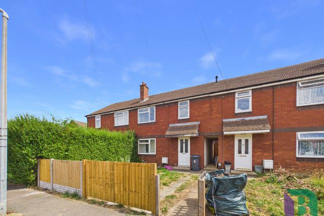6, Millard Close, Bedford photo 2