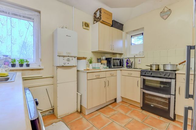 193a Saffron Lane, Leicester photo 2