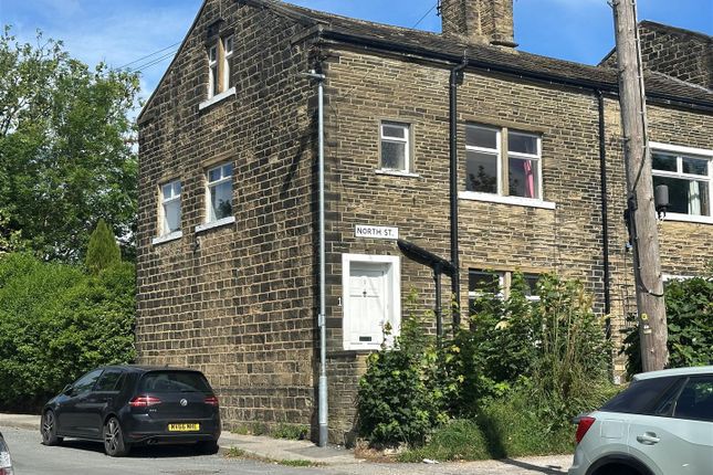 3-bed house on 1, North Street, Bradford, £100,000