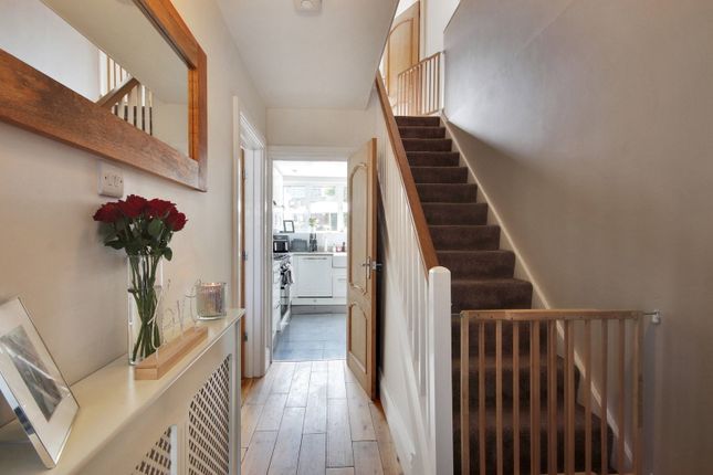 24, Brookside Road, Gravesend photo 2